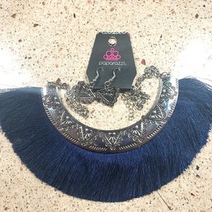 PAPARAZZI BLUE FAN DESIGN CHAIN & EARRING SET